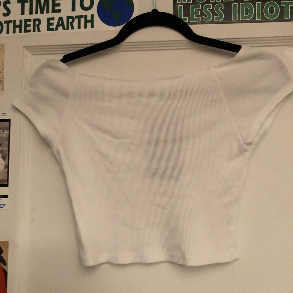 brandy melville white crop top
